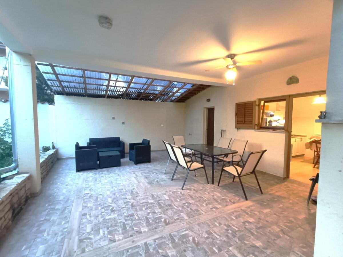 Apartment Pletikos Premantura
