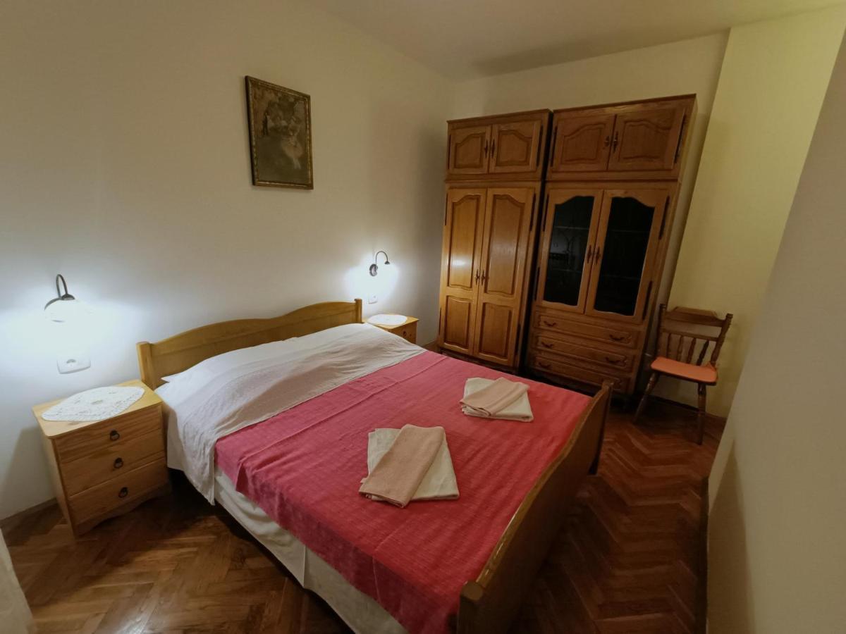 Apartament Pletikos *