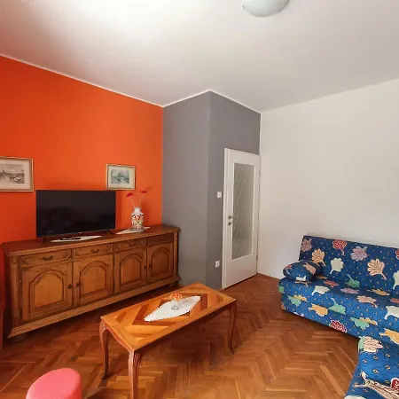 Apartment Pletikos Premantura Exterior photo