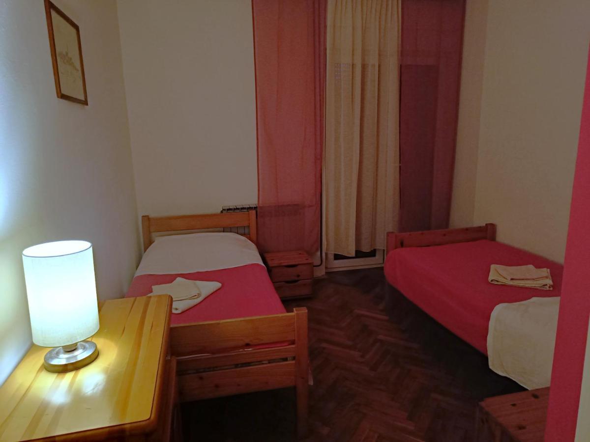 Apartment Pletikos *